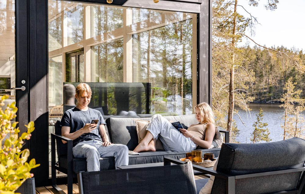 honka-log-cabin-reference-halti-exterior-4-photo-minna-kivinen-1