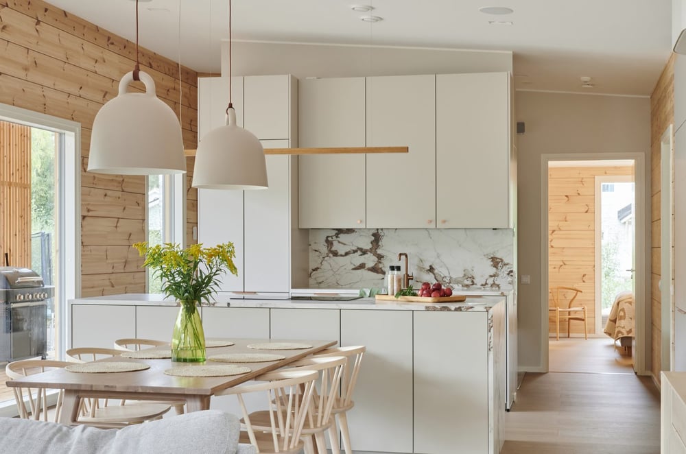 honka-log-home-reference-inkoo-oula-talolehti-interior-06-1