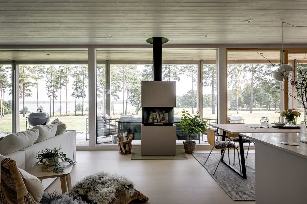 honka-log-home-reference-vastervik-sweden-lux-145-interior-031-or4007452