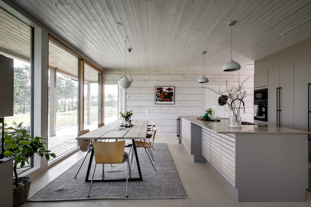 honka-log-home-reference-vastervik-sweden-lux-145-interior-033-or4007452