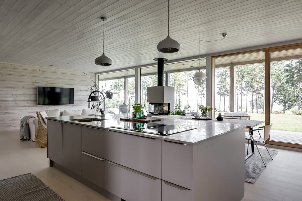 honka-log-home-reference-vastervik-sweden-lux-145-interior-038-or4007452