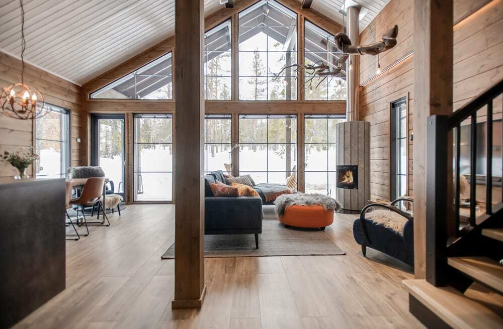 honkarakenne-villamohkola-honkaheimo-kylassa-hirsitalo_07