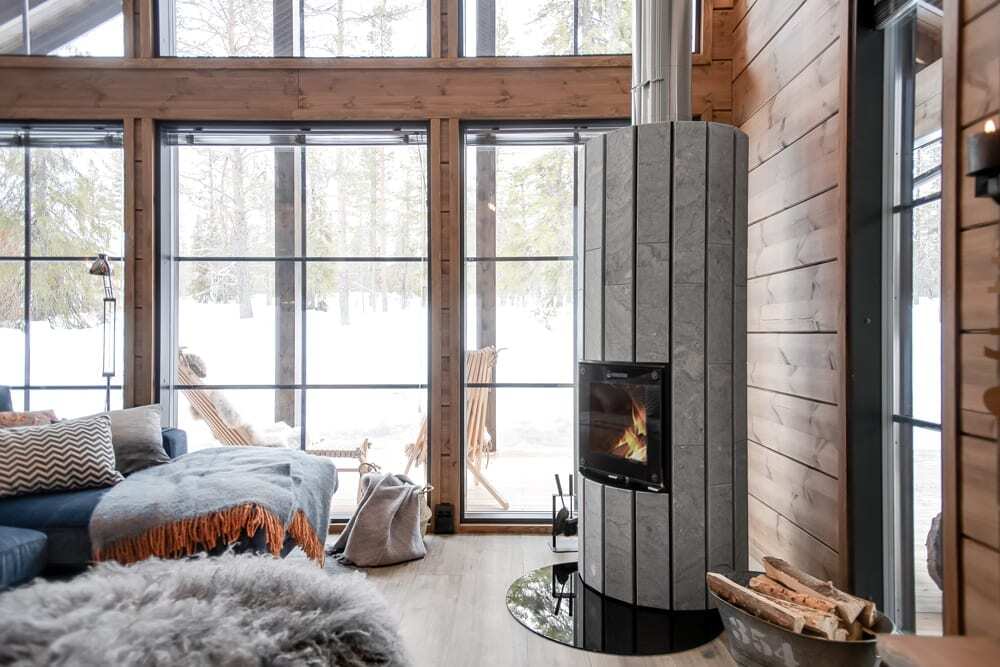 honkarakenne-villamohkola-honkaheimo-kylassa-hirsitalo_11