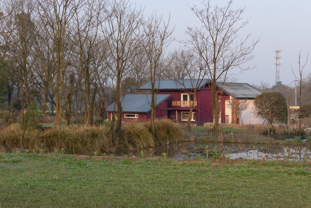 notaarchitects-honka-jiangshan-china-unique-id4027299-view-from-the-fields-shan-liang