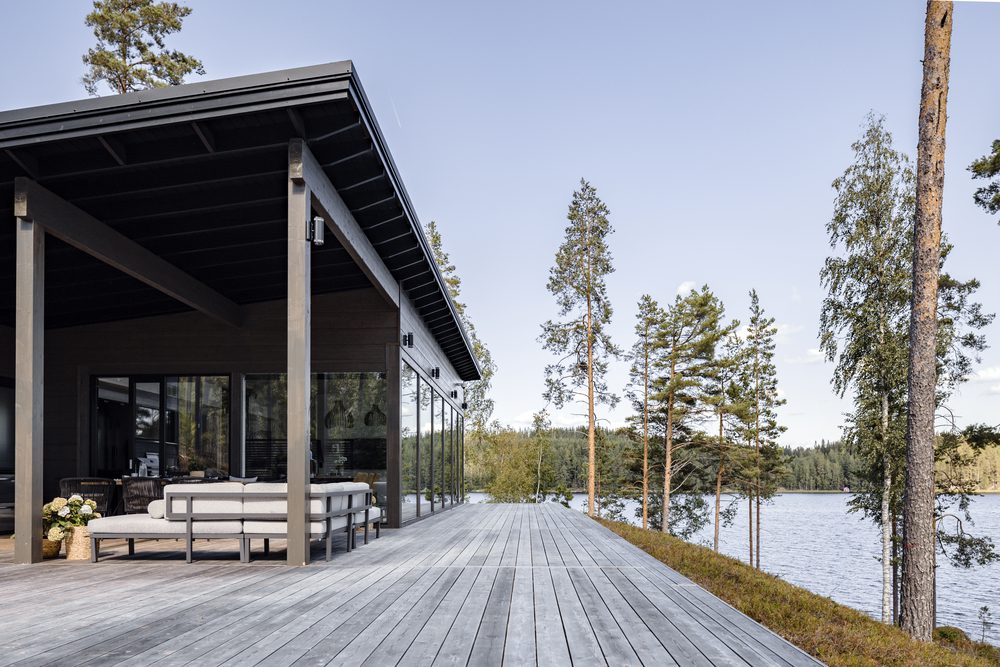 yijala-terassi-minna-kivinen